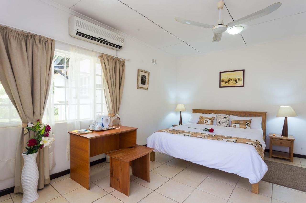 The Ad Lib Executive Lodge Lilongwe Exterior foto