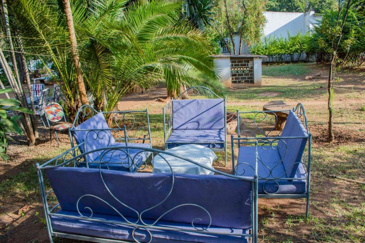 The Ad Lib Executive Lodge Lilongwe Exterior foto