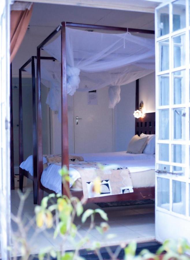 The Ad Lib Executive Lodge Lilongwe Exterior foto